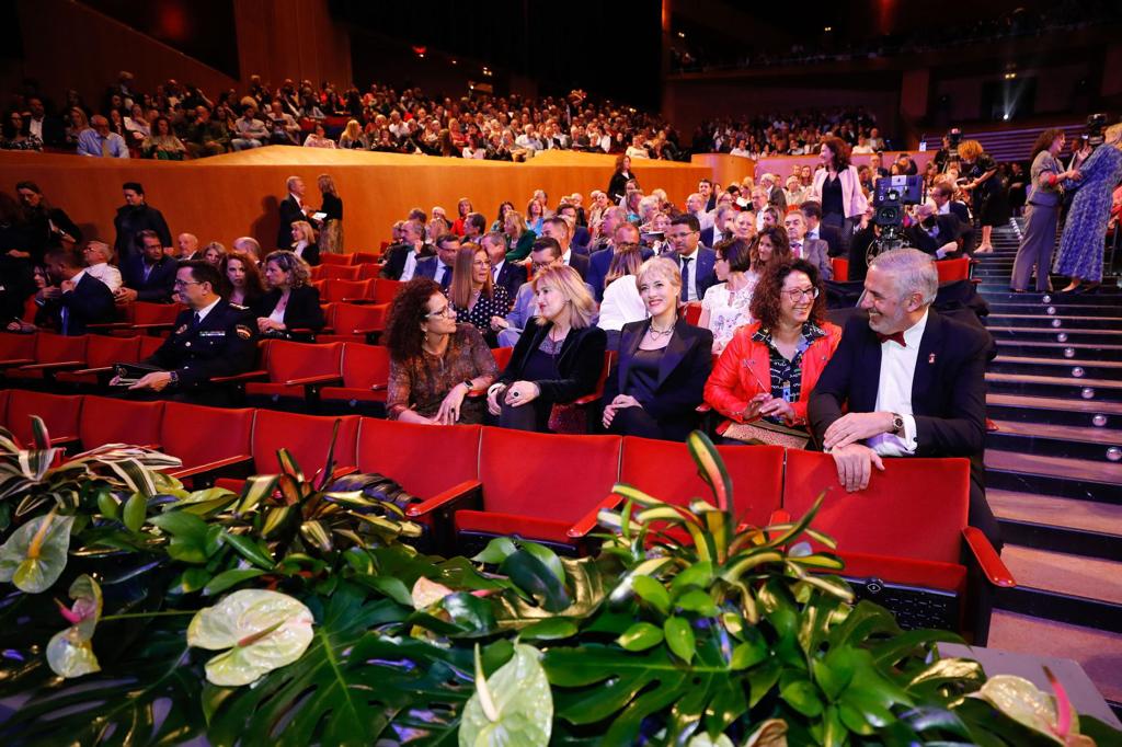 El Cabildo De Gran Canaria Entrega Honores Y Distinciones A Cuatro